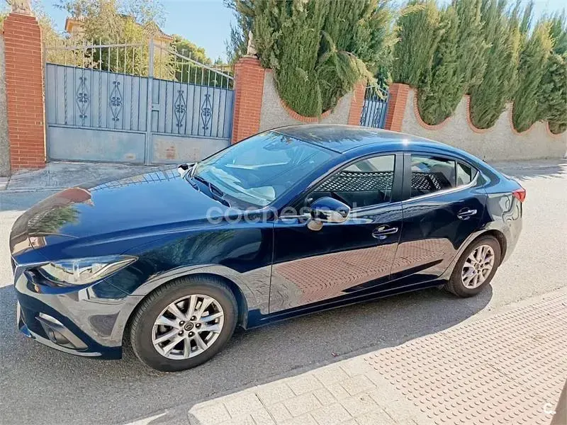 Usado Mazda 3 Style 150 CV (110 kW) 2015 Azul Berlina