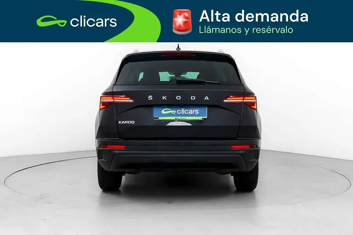 Usado Skoda Karoq Ambition 116 CV (85 kW) 2023 Negro SUV
