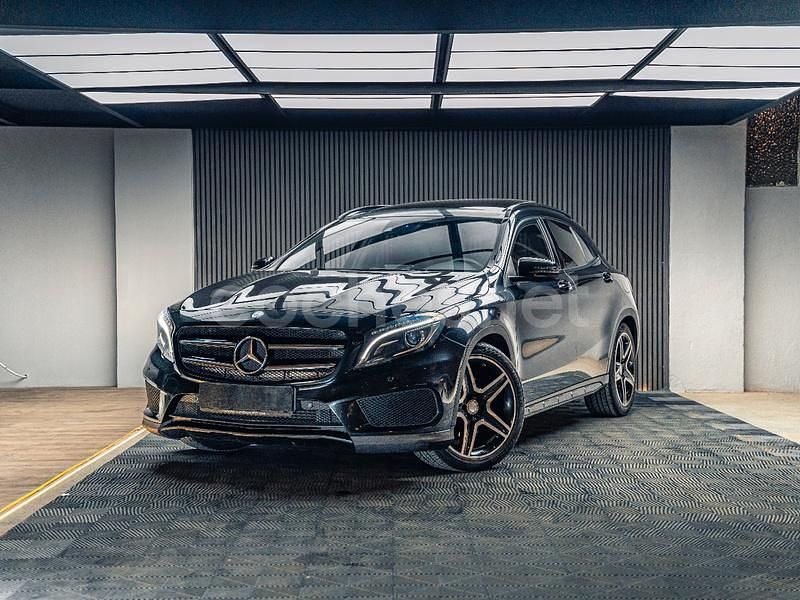 Negro Usado 2014 Mercedes GLA220 AMG line SUV | 17.800 € (Precio justo) - Imagen 1/4
