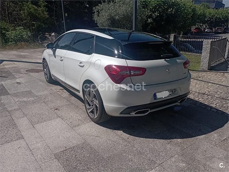 Usado DS Automobiles DS5 Style 150 CV (110 kW) 2015 Blanco Utilitario