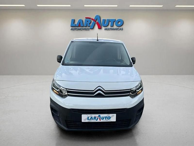 Usado Citroën Berlingo 102 CV (75 kW) 2021 Blanco Monovolumen