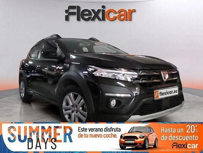 Negro Usado 2022 Dacia Sandero Comfort Utilitario | 15.390 € (Un poco caro) - Imagen 1/4