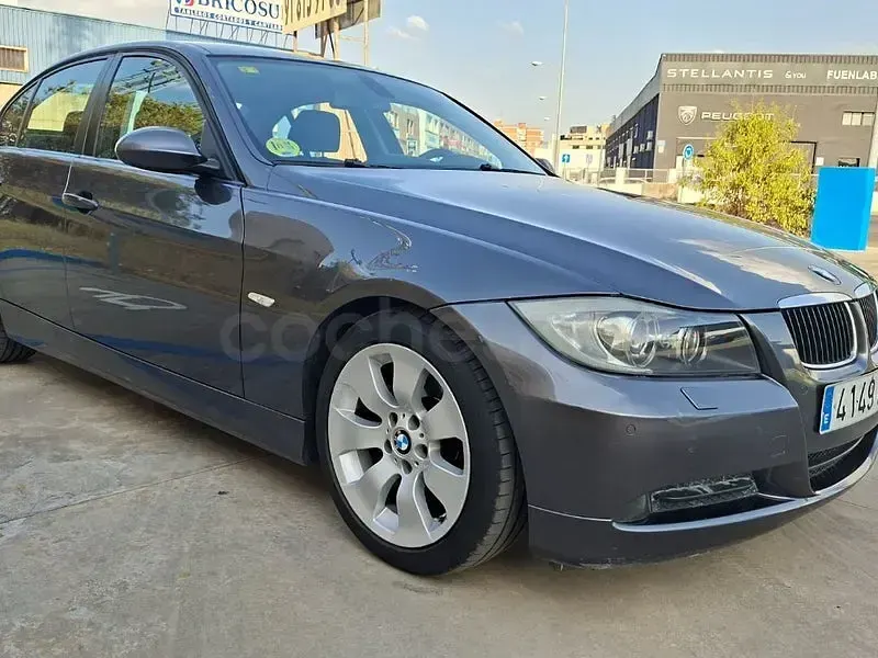 Usado BMW 320 163 CV (119 kW) 2007 Gris / plata Berlina
