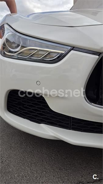 Usado Maserati Ghibli 430 CV (316 kW) 2017 Blanco Berlina