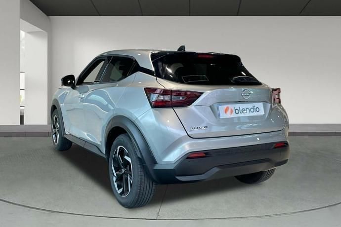 Usado Nissan Juke N-Connecta 116 CV (85 kW) 2024 Gris SUV