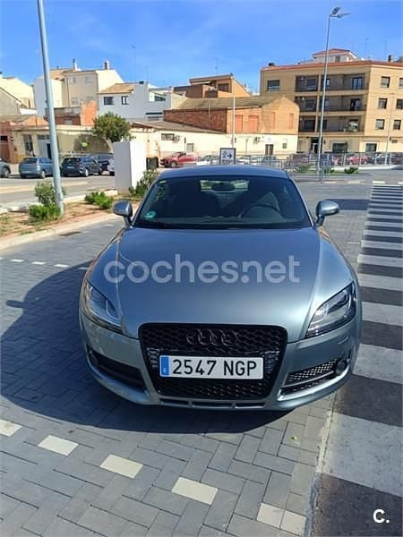Gris / plata Usado 2009 Audi TT Coupe | 10.700 € (Buen precio) - Imagen 1/4