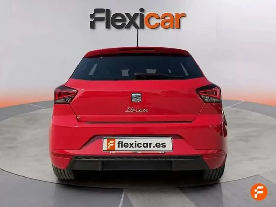 Usado Seat Ibiza FR 116 CV (85 kW) 2024 Rojo Utilitario