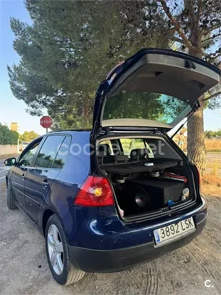 Usado VW Golf VI 140 CV (102 kW) 2008 Azul Utilitario