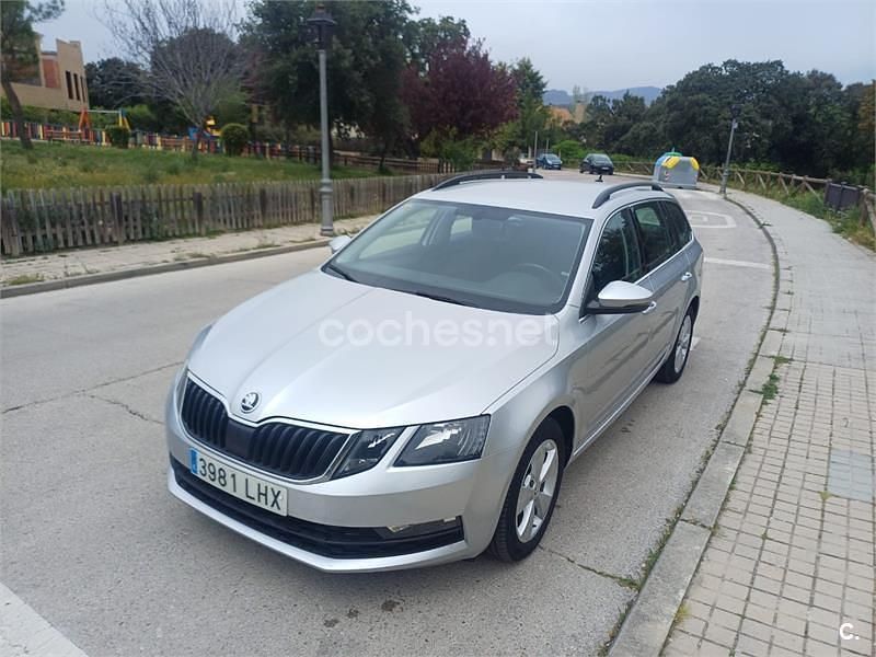 Occasion Skoda Octavia 130 ch (95 kW) 2020 Gris Break