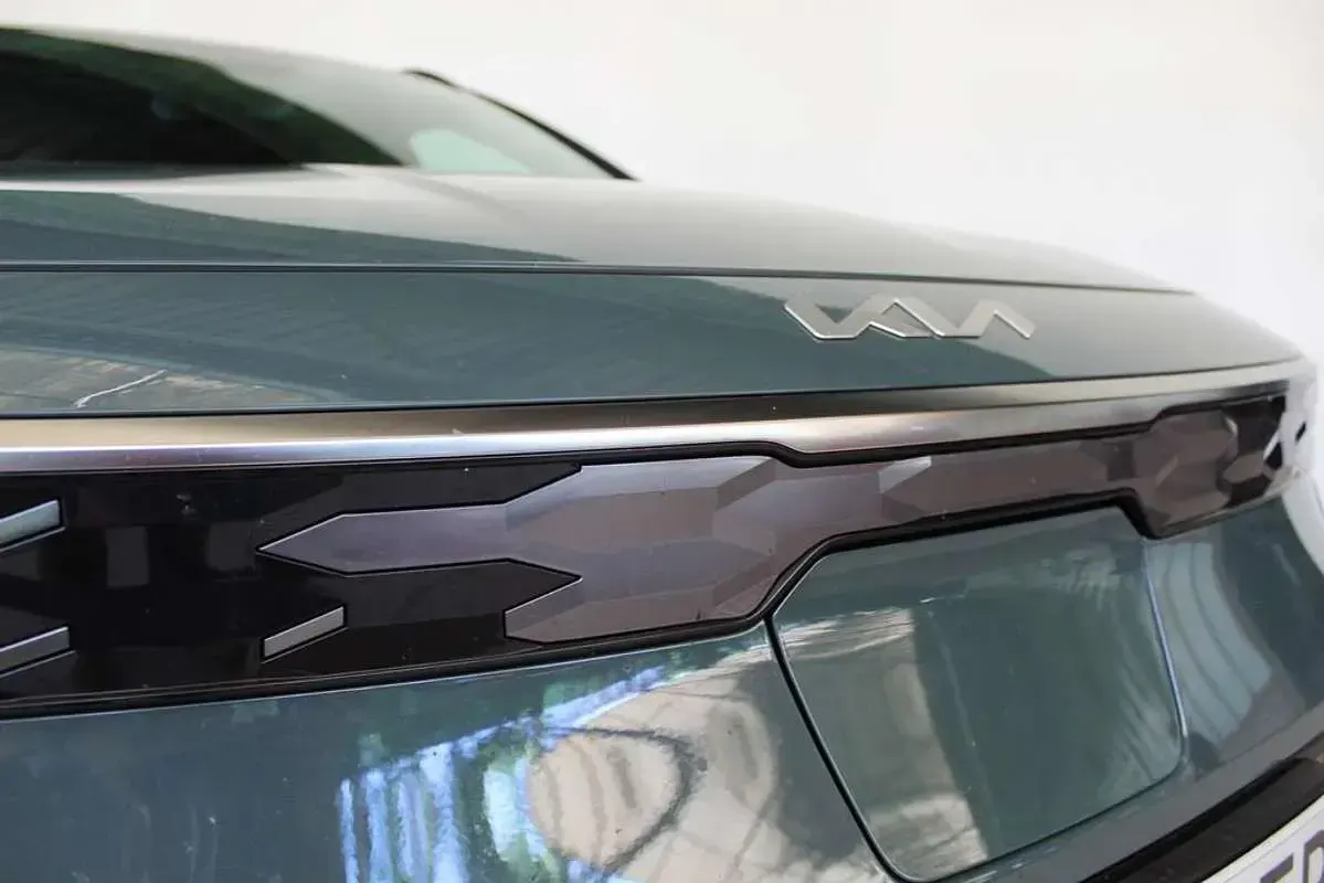 Usado Kia e-Niro 150 kW (204 CV) 2023 Verde SUV