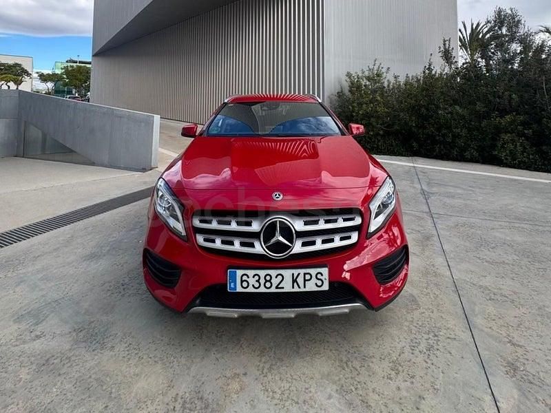 Usado Mercedes GLA200 136 CV (100 kW) 2018 Rojo SUV