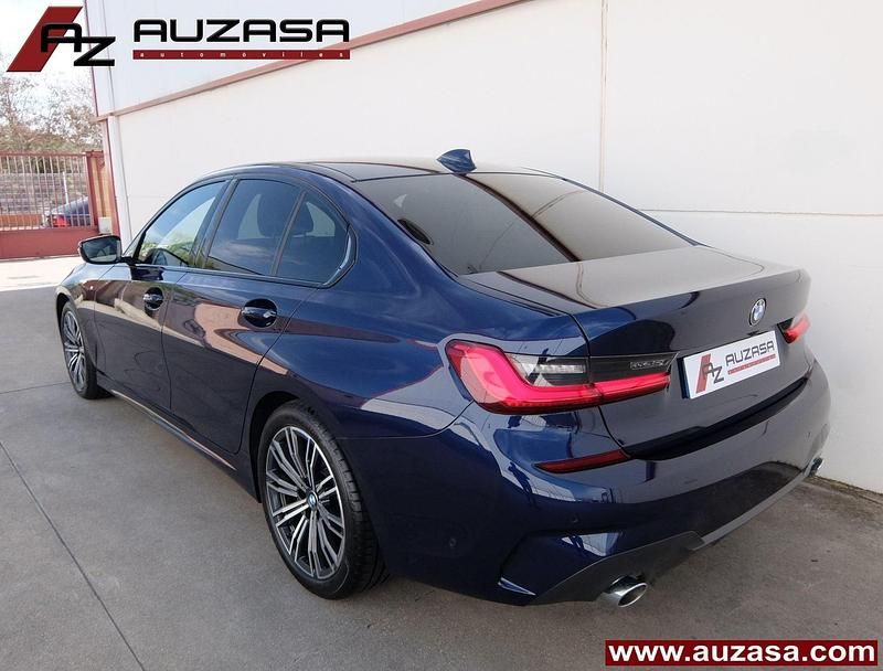 Usado BMW 318 Shadowline 150 CV (110 kW) 2021 Azul Berlina