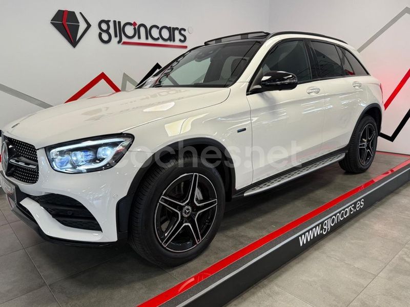 Blanco Usado 2020 Mercedes GLC300e SUV | 41.900 € (Un poco caro) - Imagen 1/4