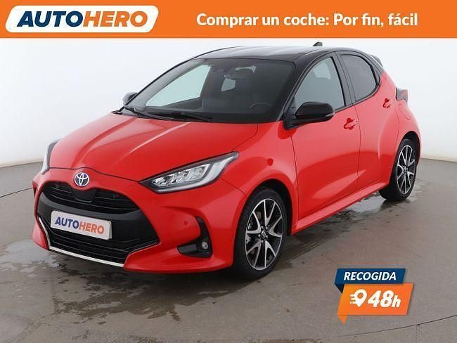Rojo Usado 2022 Toyota Yaris Hybrid Style Berlina | 20.699 € (Precio justo) - Imagen 1/3