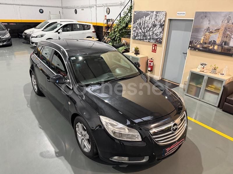 Negro Usado 2010 Opel Insignia Sport Berlina | 4500 € (Precio justo) - Imagen 1/4
