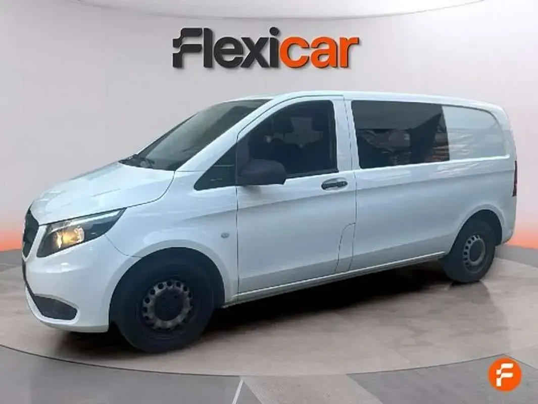 Usado Mercedes Vito 136 CV (100 kW) 2019 Blanco Van