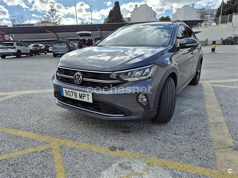 Usado VW Taigo 110 CV (80 kW) 2024 Gris / plata SUV
