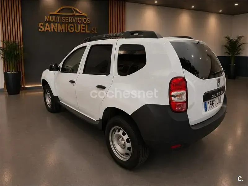 Usado Dacia Duster Ambiance 105 CV (77 kW) 2015 Blanco SUV