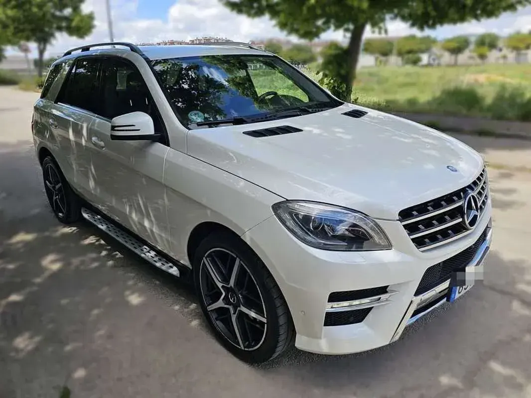 Usado Mercedes ML250 204 CV (150 kW) 2013 Blanco SUV
