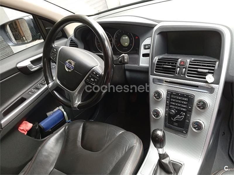 Usado Volvo XC60 Momentum 163 CV (119 kW) 2011 Negro SUV