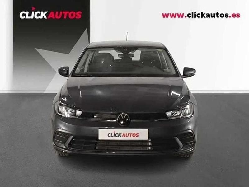Usado VW Polo Life 95 CV (69 kW) 2025 Gris Utilitario