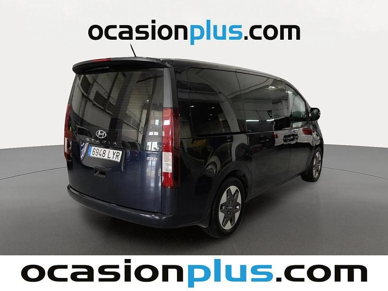 Usado Hyundai Staria 177 CV (130 kW) 2022 Azul Monovolumen