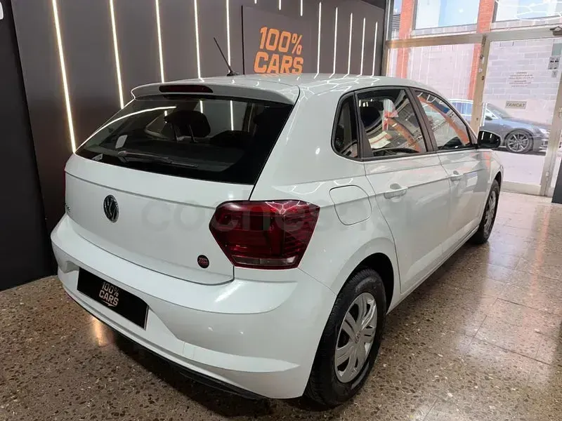 Usado VW Polo Advance 75 CV (55 kW) 2017 Blanco Berlina
