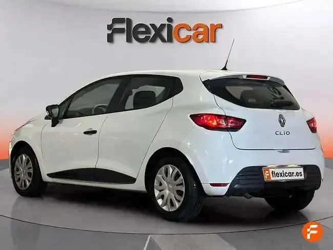Usado Renault Clio Business 75 CV (55 kW) 2018 Blanco
