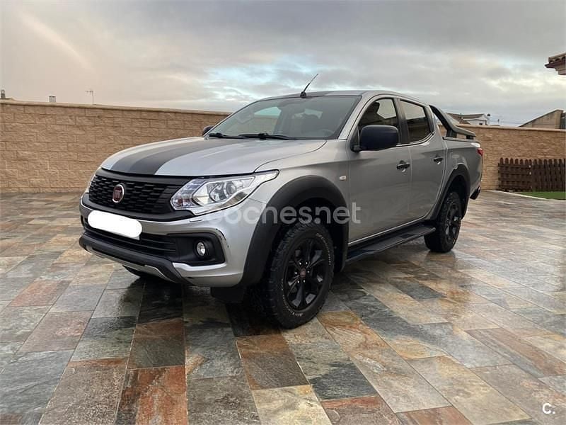 Usado Fiat Fullback Cross 181 CV (133 kW) 2018 Gris / plata Recogida