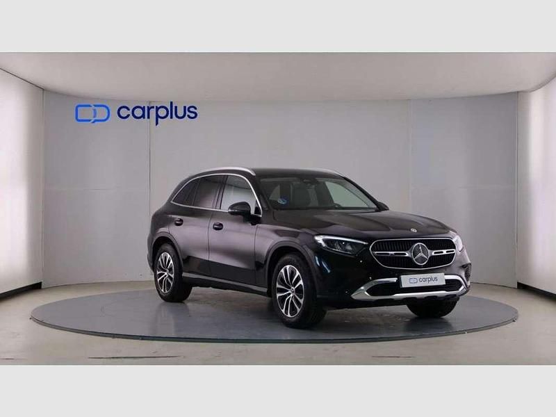 Usado Mercedes GLC200 204 CV (150 kW) 2025 Negro SUV