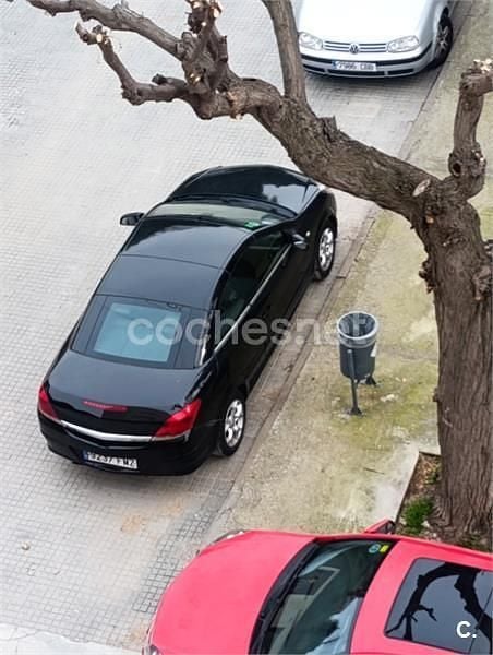 Usado Opel Astra Cabriolet Cosmo 150 CV (110 kW) 2007 Negro Descapotable