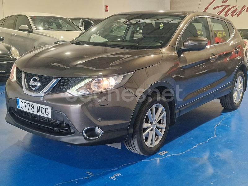 Marrón Usado 2015 Nissan Qashqai 360º SUV | 14.490 € (Un poco caro) - Imagen 1/4