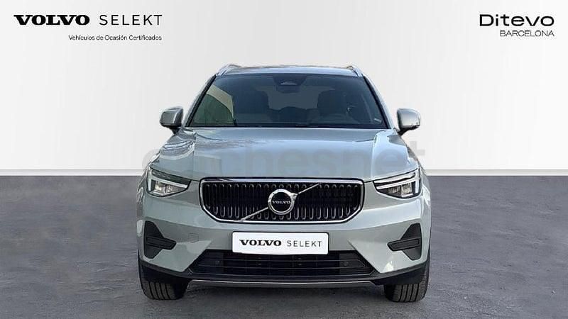 Usado Volvo XC40 Core 163 CV (119 kW) 2024 Gris / plata SUV