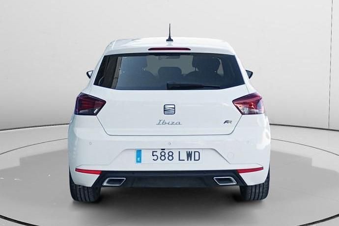 Usado Seat Ibiza FR 110 CV (80 kW) 2022 Utilitario