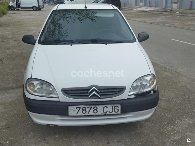 Blanco Usado 2003 Citroën Saxo Utilitario | 1050 € (Precio justo) - Imagen 1/4