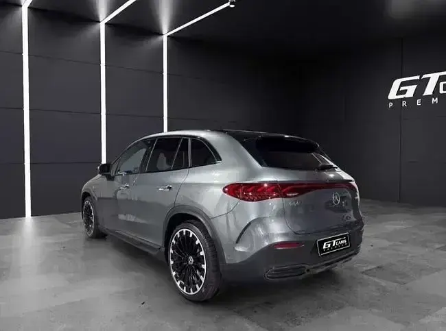Usado Mercedes EQS500 AMG 330 kW (449 CV) 2025 Gris