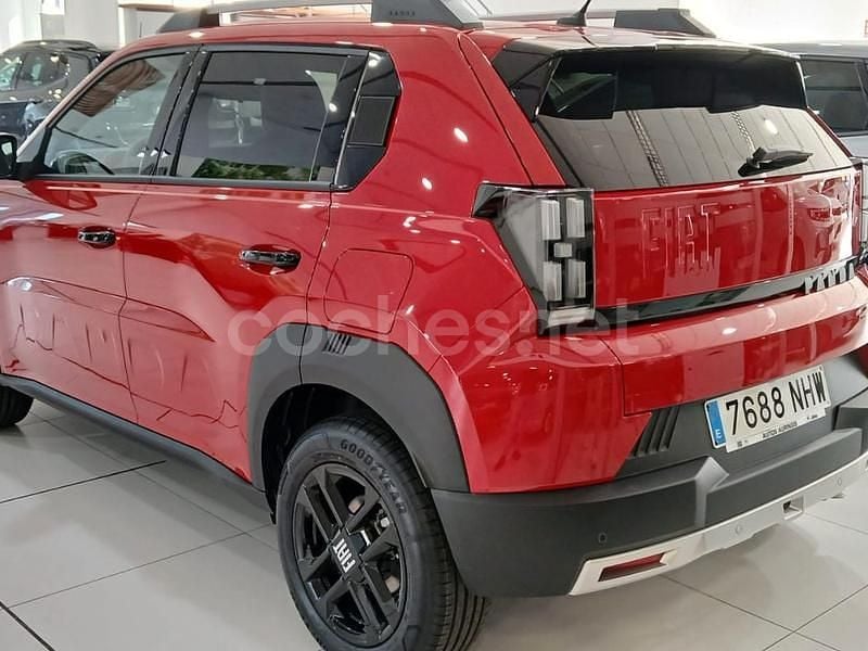 Nuevo Fiat Grande Panda Icon 110 CV (80 kW) 2025 Rojo Utilitario