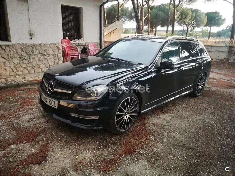 Usado Mercedes C350 Avantgarde 265 CV (194 kW) 2012 Negro Familiar