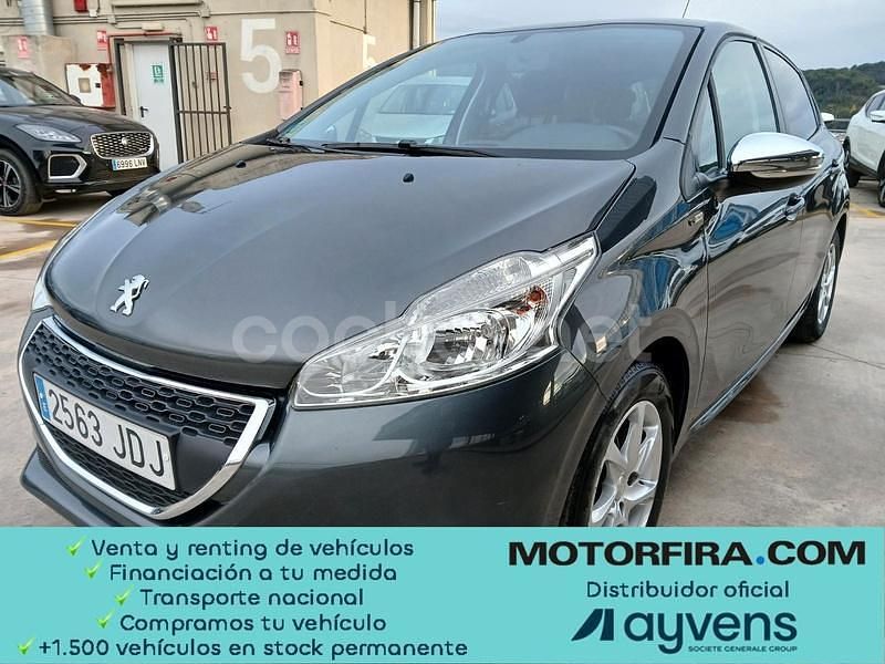 Gris / plata Usado 2015 Peugeot 208 Style Utilitario | 5900 € (Precio justo) - Imagen 1/4