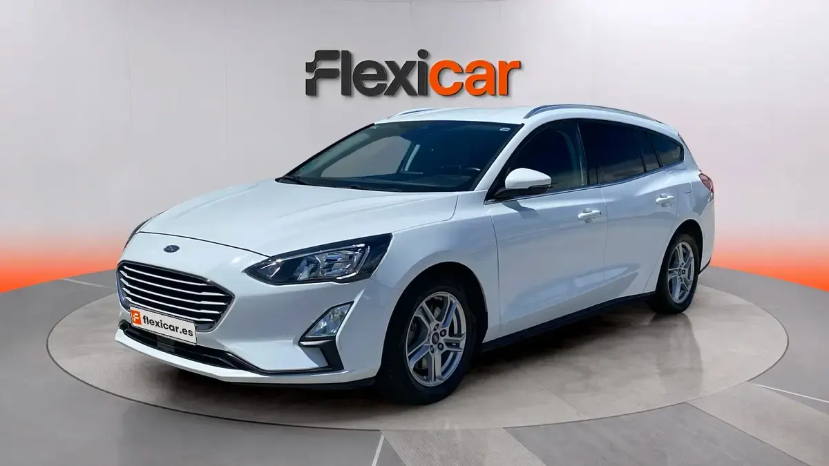 Usado Ford Focus Active 120 CV (88 kW) 2020 Blanco Familiar