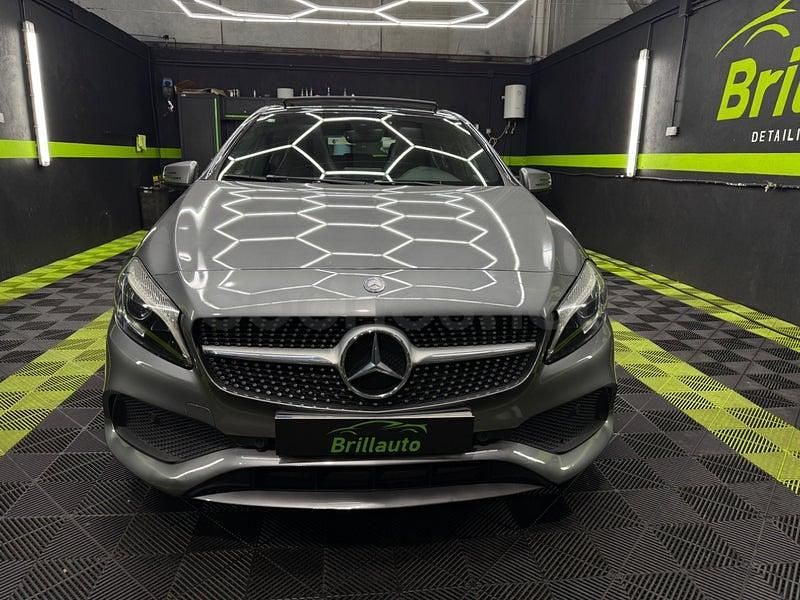 Usado Mercedes A200 AMG line 136 CV (100 kW) 2016 Gris / plata Berlina