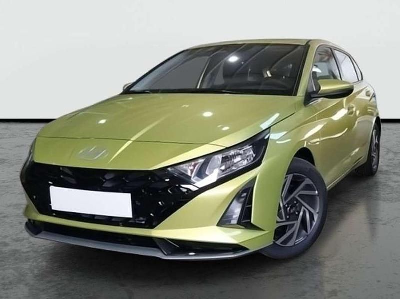 Verde Usado 2024 Hyundai i20 Berlina | 15.990 € (Buen precio) - Imagen 1/4