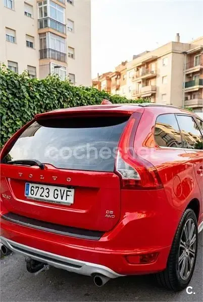Usado Volvo XC60 R-Design 205 CV (150 kW) 2010 Rojo SUV