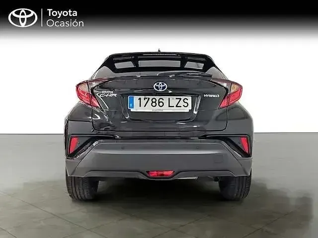 Usado Toyota C-HR Advance 122 CV (89 kW) 2022 Negro SUV