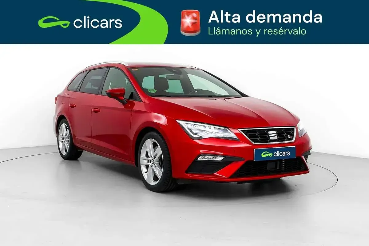 Usado Seat Leon FR 150 CV (110 kW) 2020 Rojo Utilitario