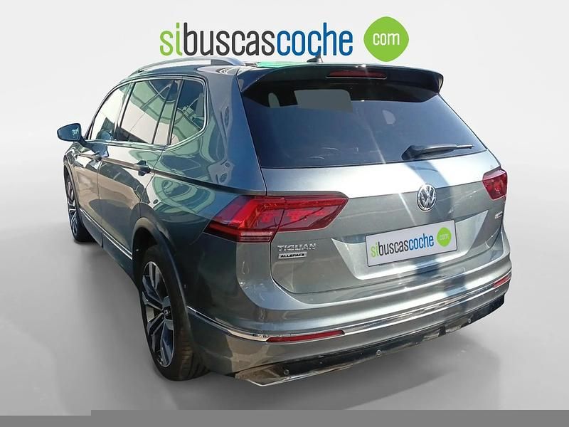 Usado VW Tiguan Allspace Sportline 190 CV (139 kW) 2020 Negro SUV