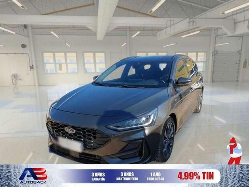 Usado Ford Focus ST-Line 125 CV (91 kW) 2023 Gris Familiar