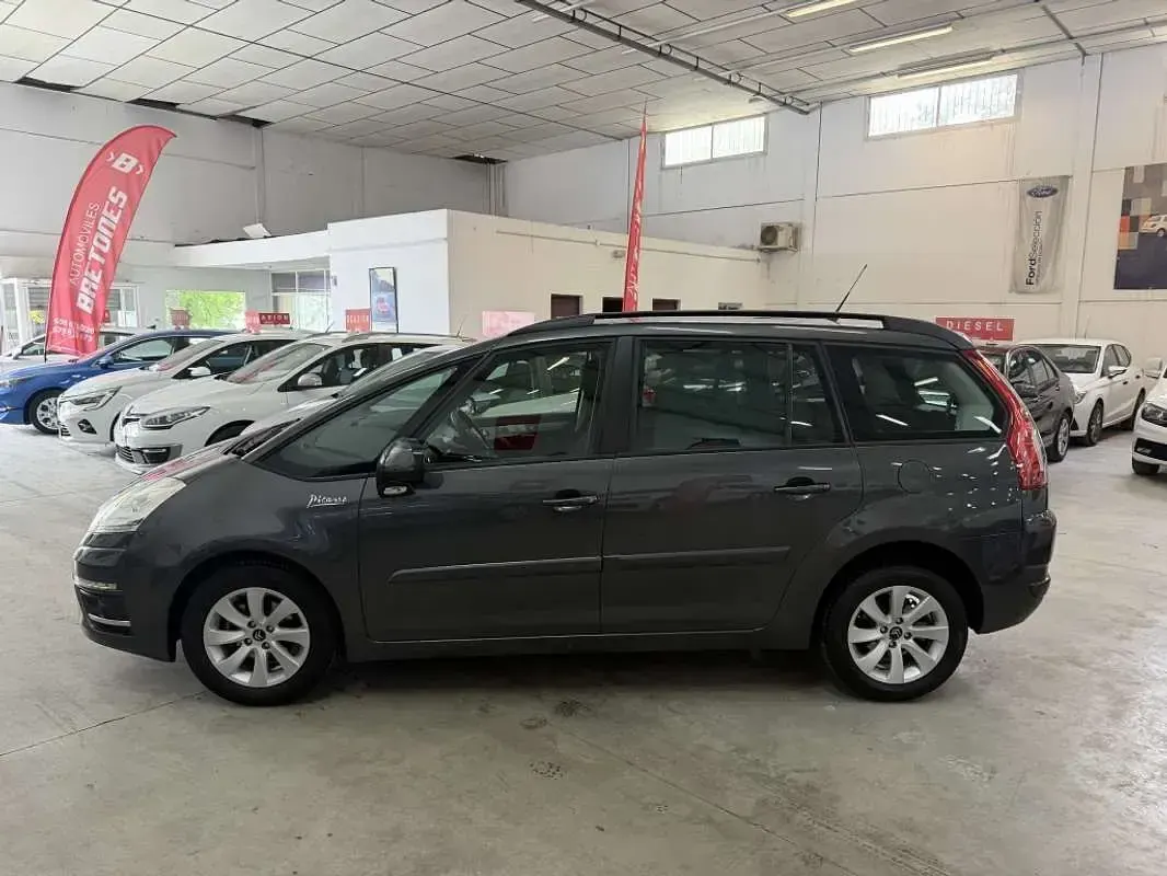 Usado Citroën Grand C4 Picasso Seduction 111 CV (81 kW) 2013 Gris Monovolumen