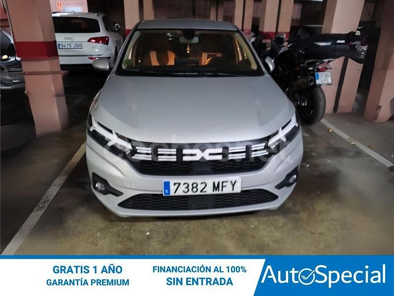 Gris / plata Usado 2023 Dacia Sandero Expression Utilitario | 12.990 € (Buen precio) - Imagen 1/3