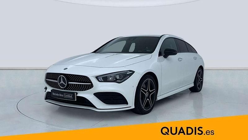Blanco Usado 2023 Mercedes CLA200 Shooting Brake Familiar | 35.900 € (Precio justo) - Imagen 1/4